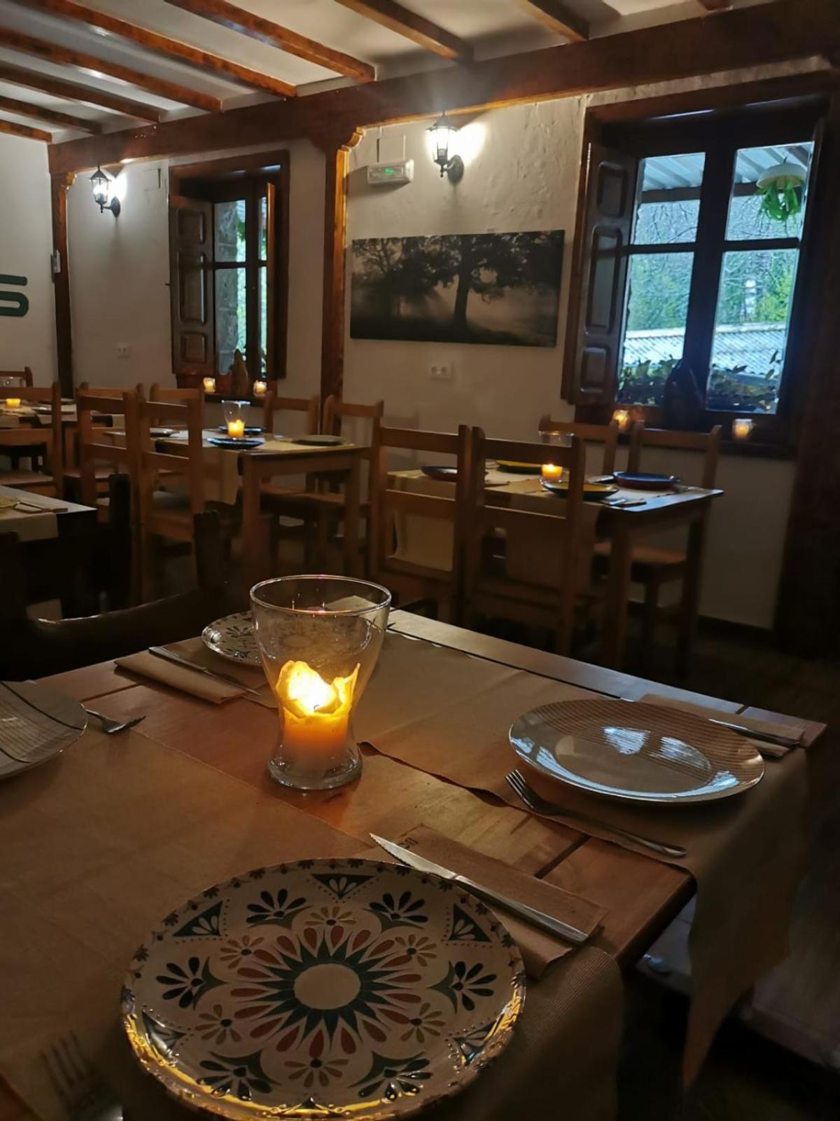 Hostal Cielo De Gredos Гисандо Екстериор снимка