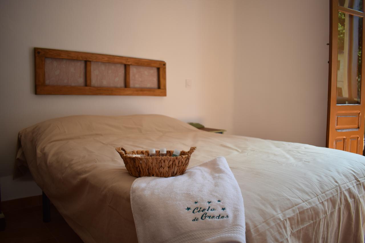 Hostal Cielo De Gredos Гисандо Екстериор снимка